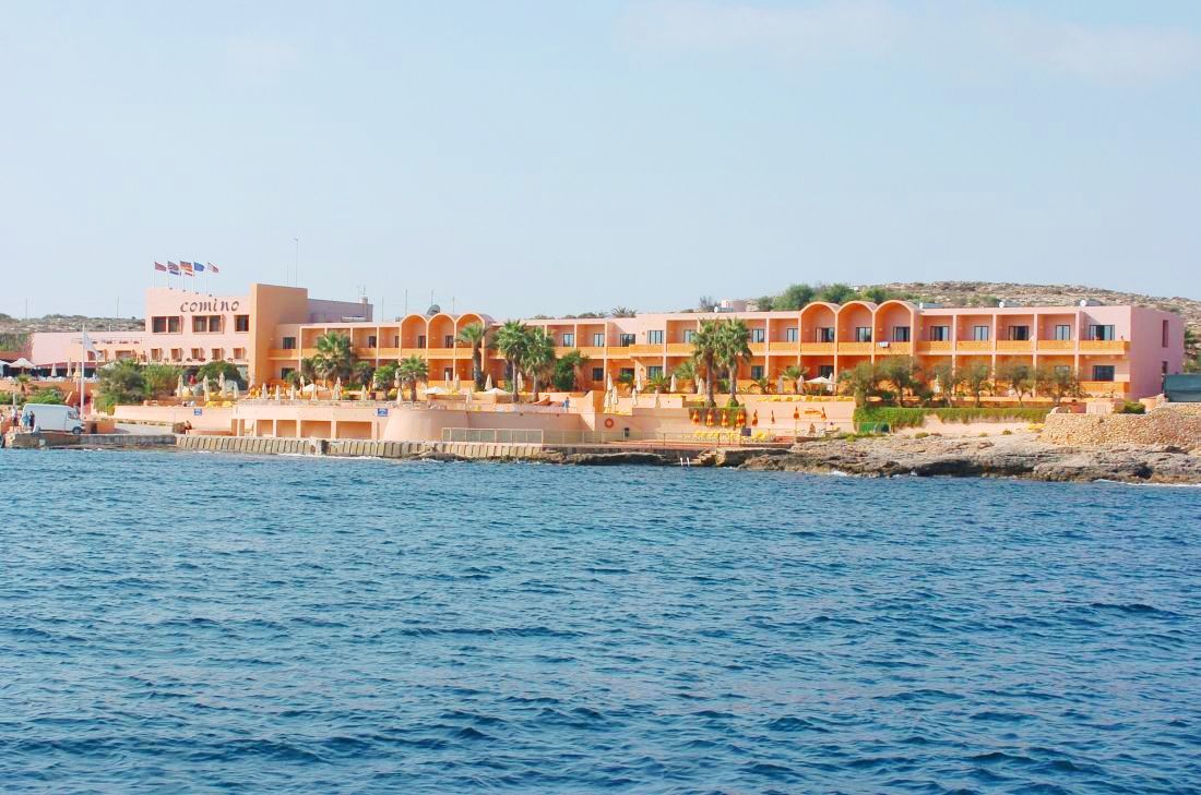 Comino Hotel Luaran gambar